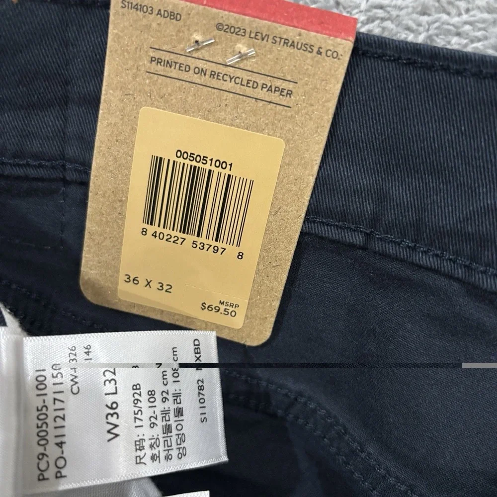 NWT Levi's 505 Jeans Men's 36x32 Straight Mid Rise Premium Soft Twill Navy Blue